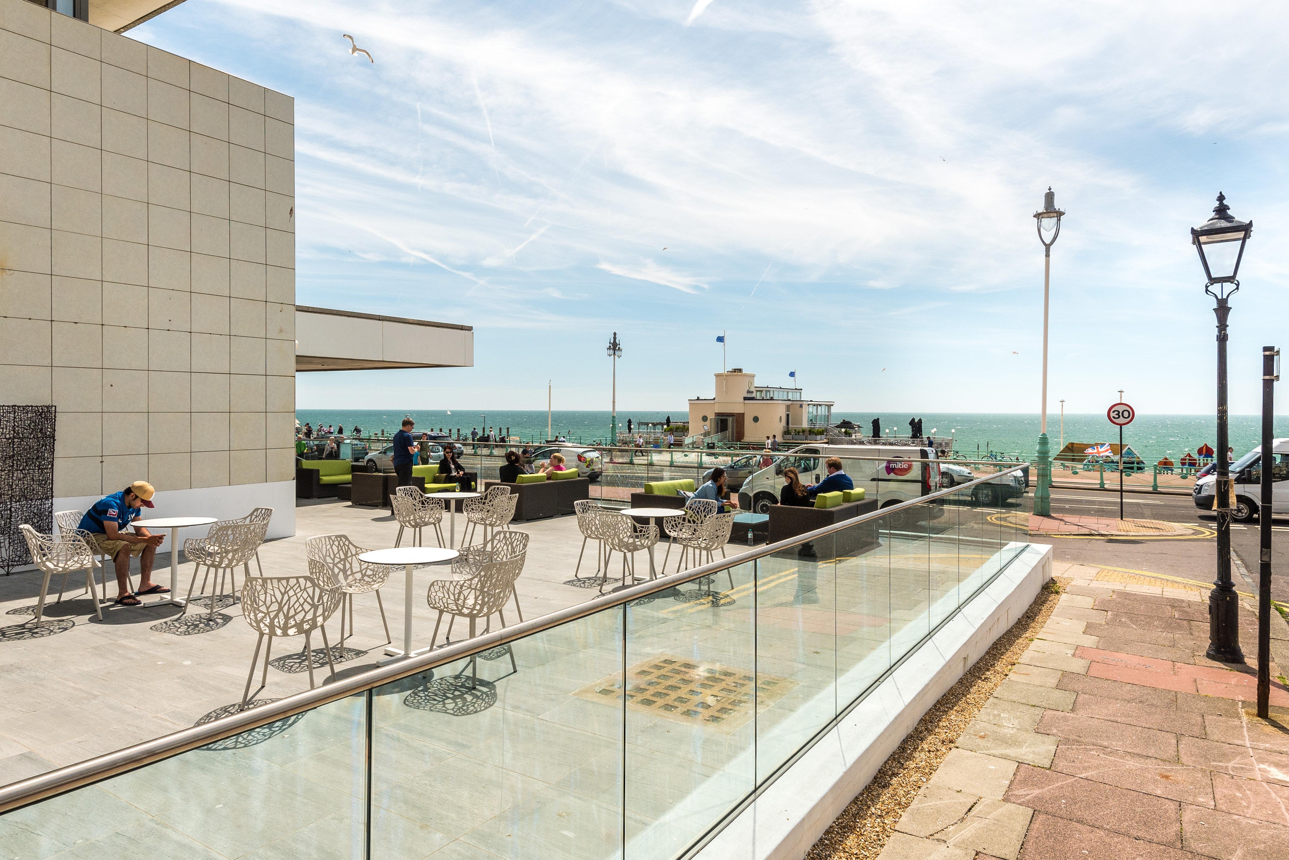 Holiday Inn Brighton Seafront By Ihg Екстер'єр фото